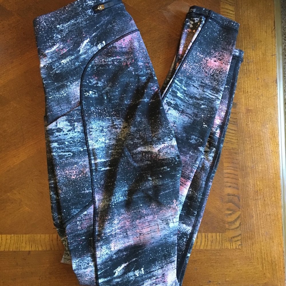 Lululemon Speed Up Tight 28"